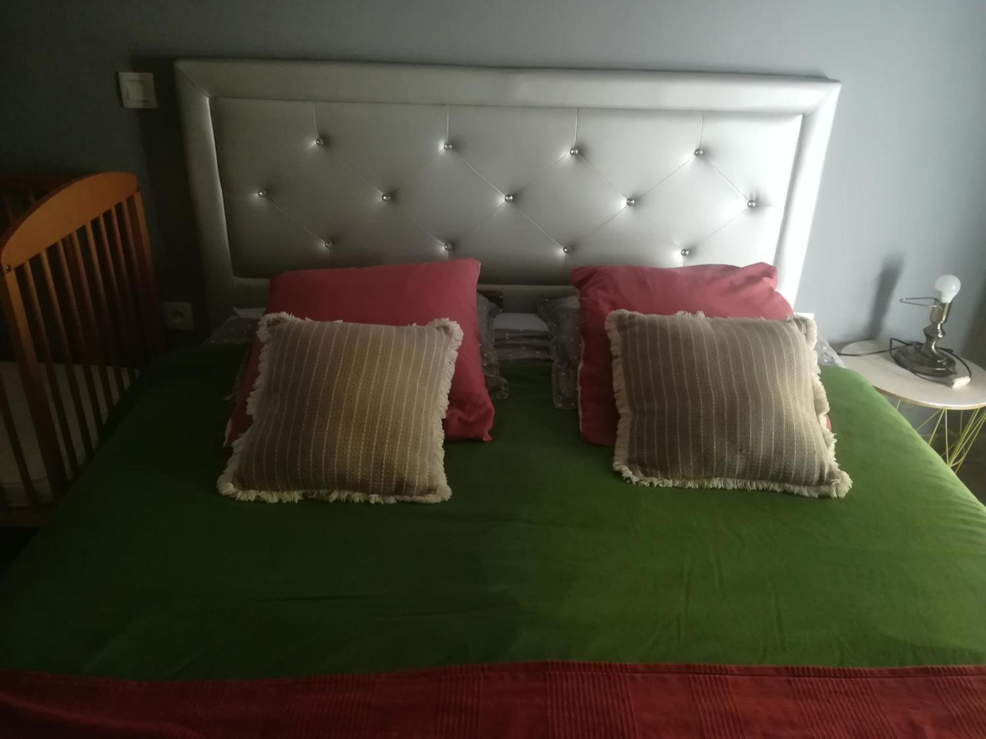 Au Pays Du Ventoux Bed & Breakfast เลอ ตอร์ ภายนอก รูปภาพ