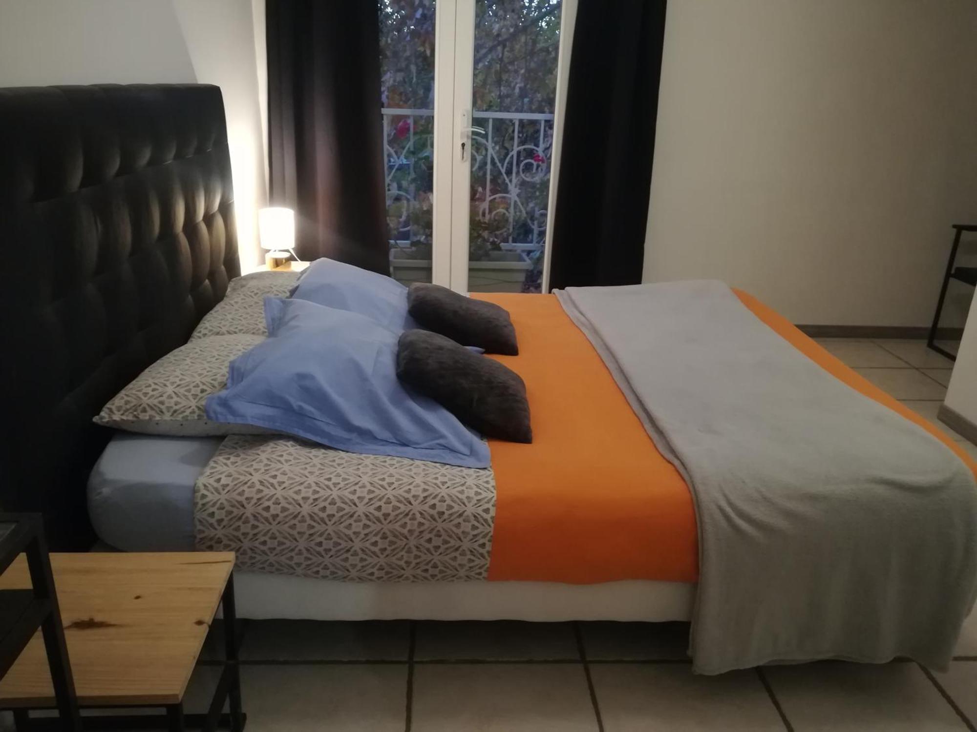Au Pays Du Ventoux Bed & Breakfast เลอ ตอร์ ห้อง รูปภาพ